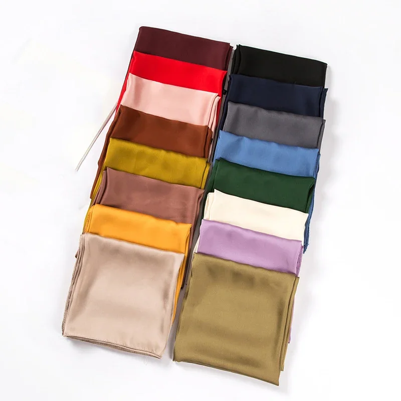 Women Accessories In Wholesale - Satijnen sjaal dames 70 cm effen