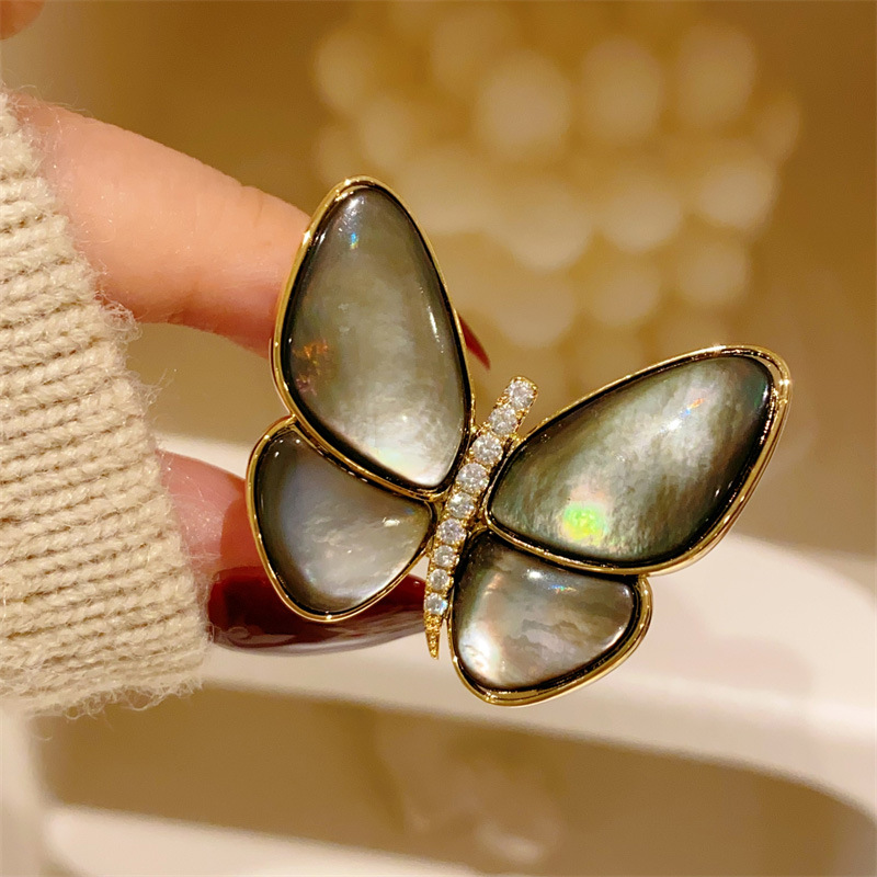 Women Jewelry Accessories For Black Dress - Vlinder Broches Voor Vrouwen Vergulde Mode-sieraden