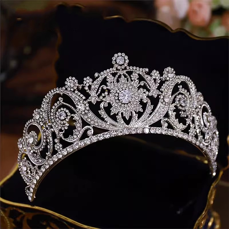 Barokke Prinses Koningin Kubie - Women Jewelry Accessories For Black Dress recensie en prijs