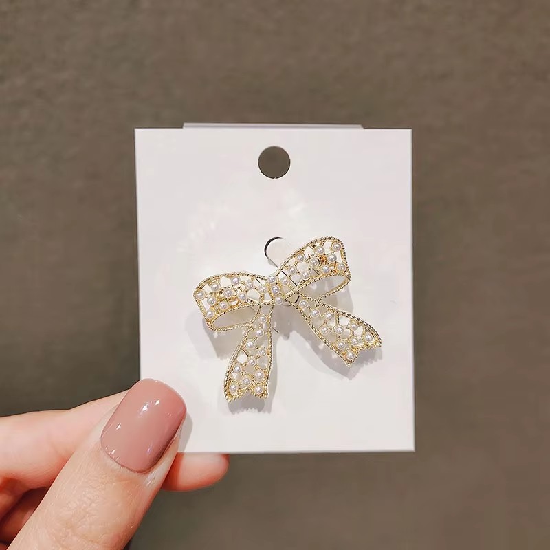 Punk meisje broche 2025, modie - Women'S Accessories Manufacturers recensie en prijs